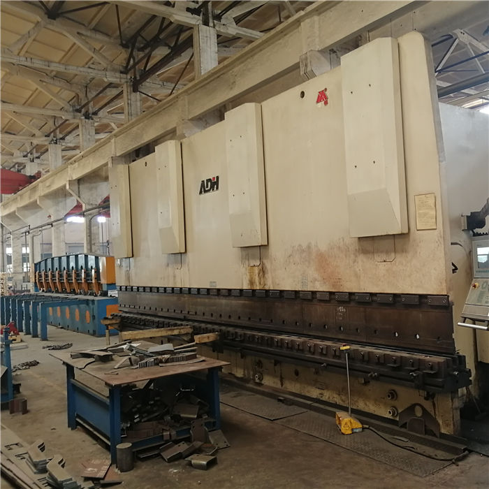 農(nóng)用隨車挖掘機(jī)折彎?rùn)C(jī)